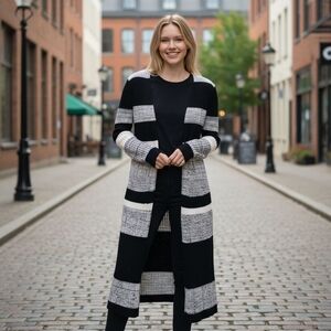 Faded Glory Black and Gray Women's Cardigan